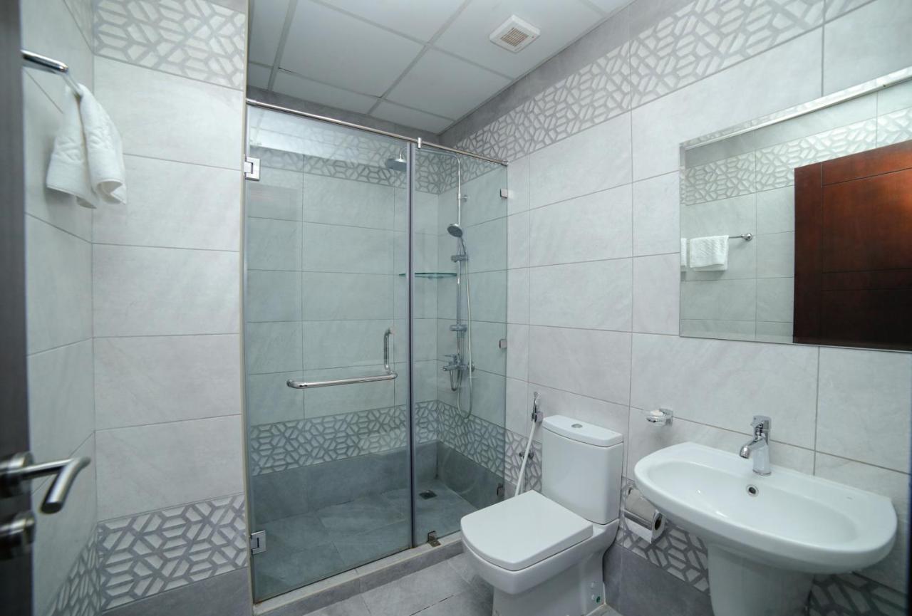 Vita Suites Manama Exterior photo